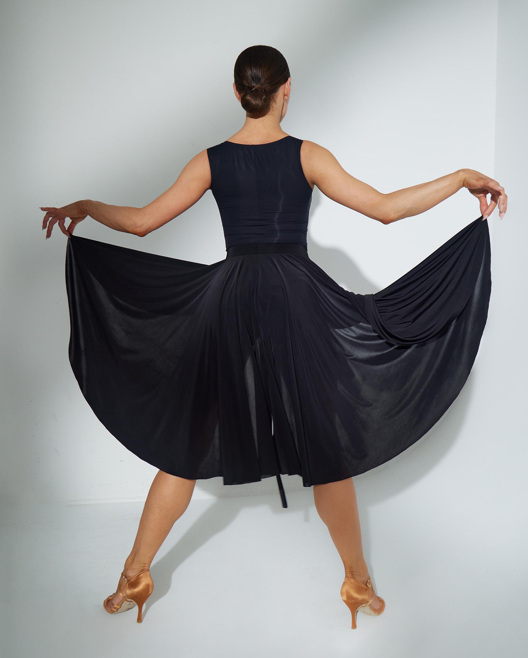 Women's clothing for dancing and sports. Dance and